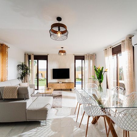 Villa With 4 Bedrooms And Private Heated Pool San Miguel de Abona Exterior photo